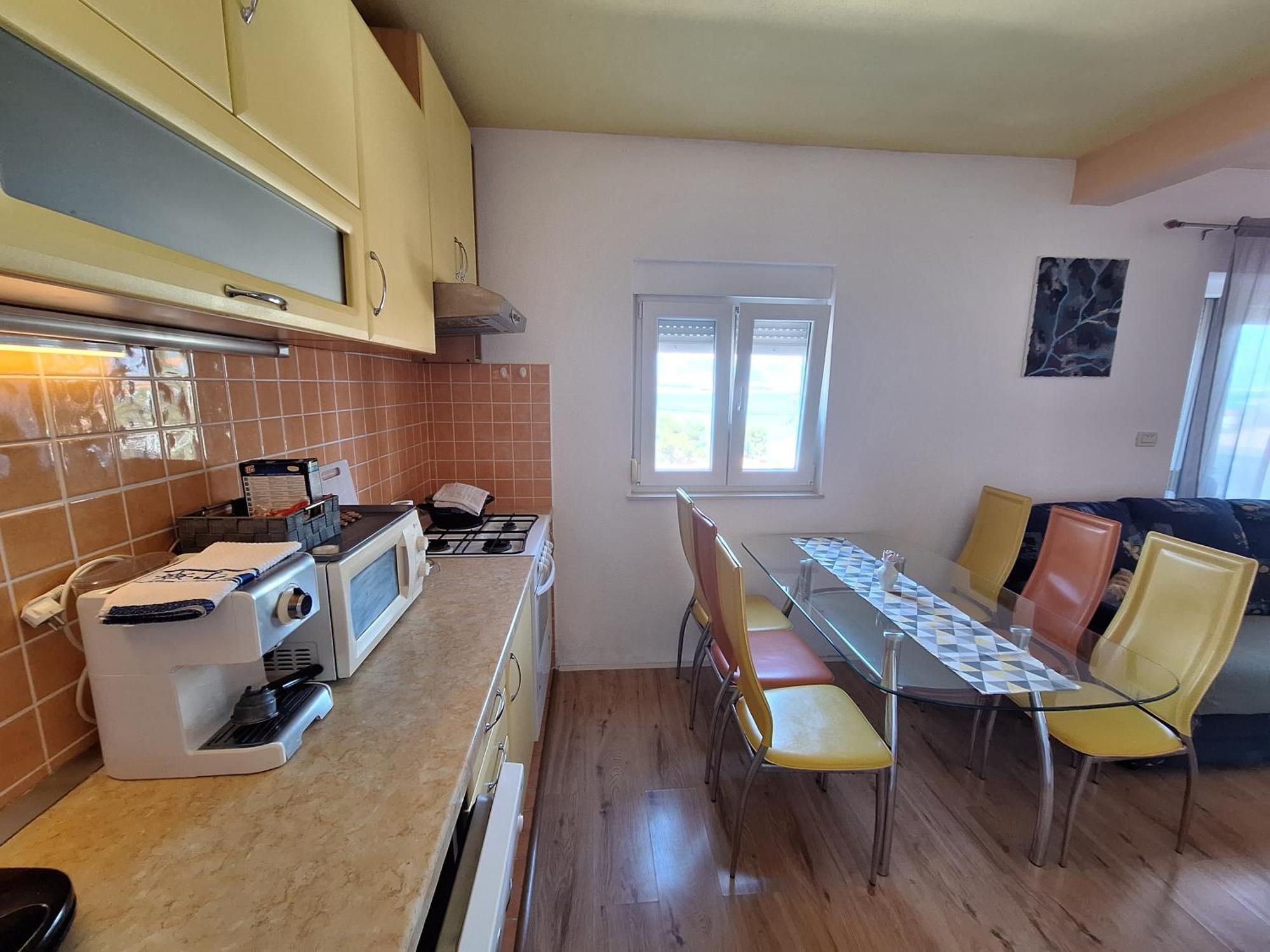 Apartman Mari โตรกีร์ ภายนอก รูปภาพ